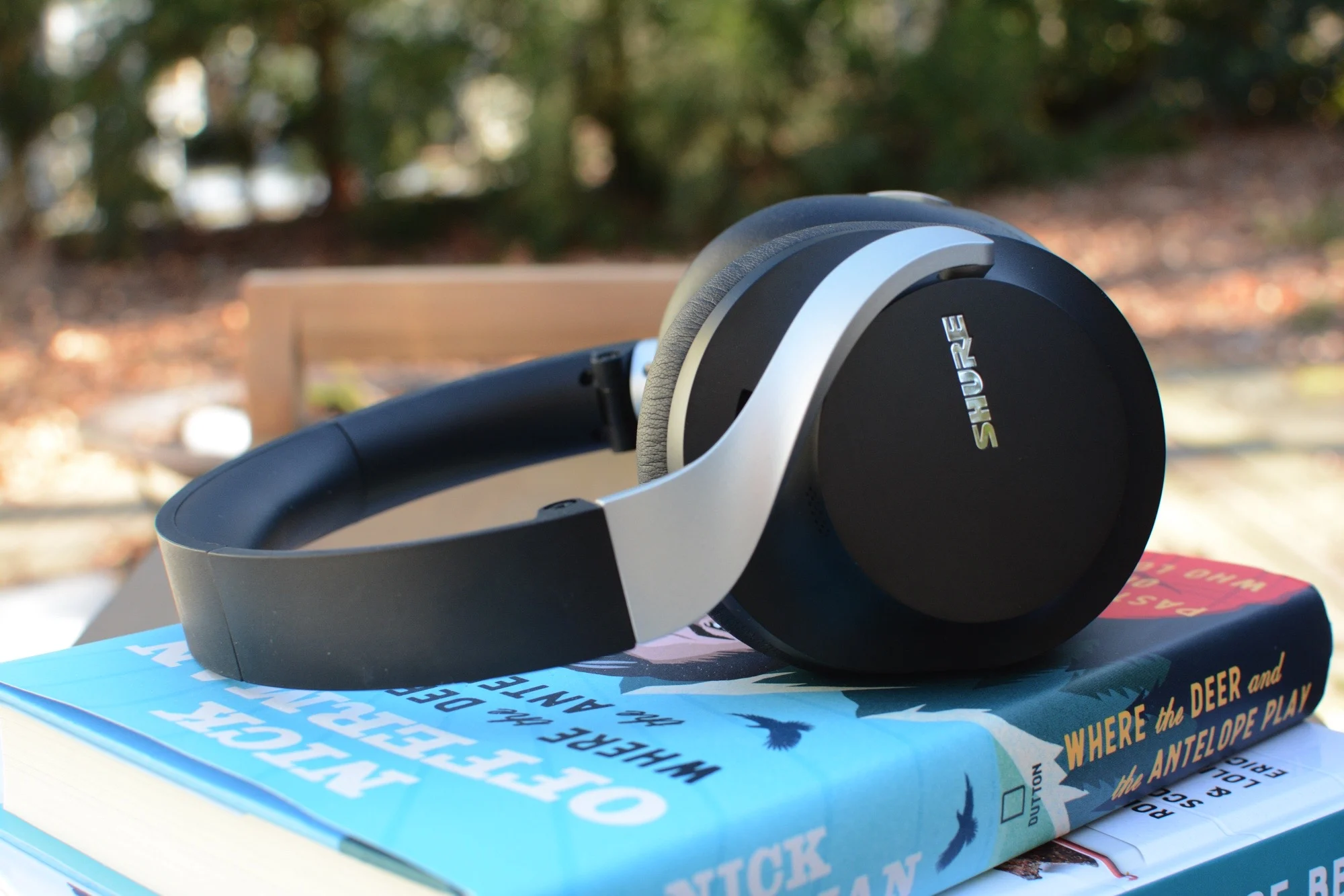 Shure Aonic 40 review: Decent ANC headphones with impressive battery life